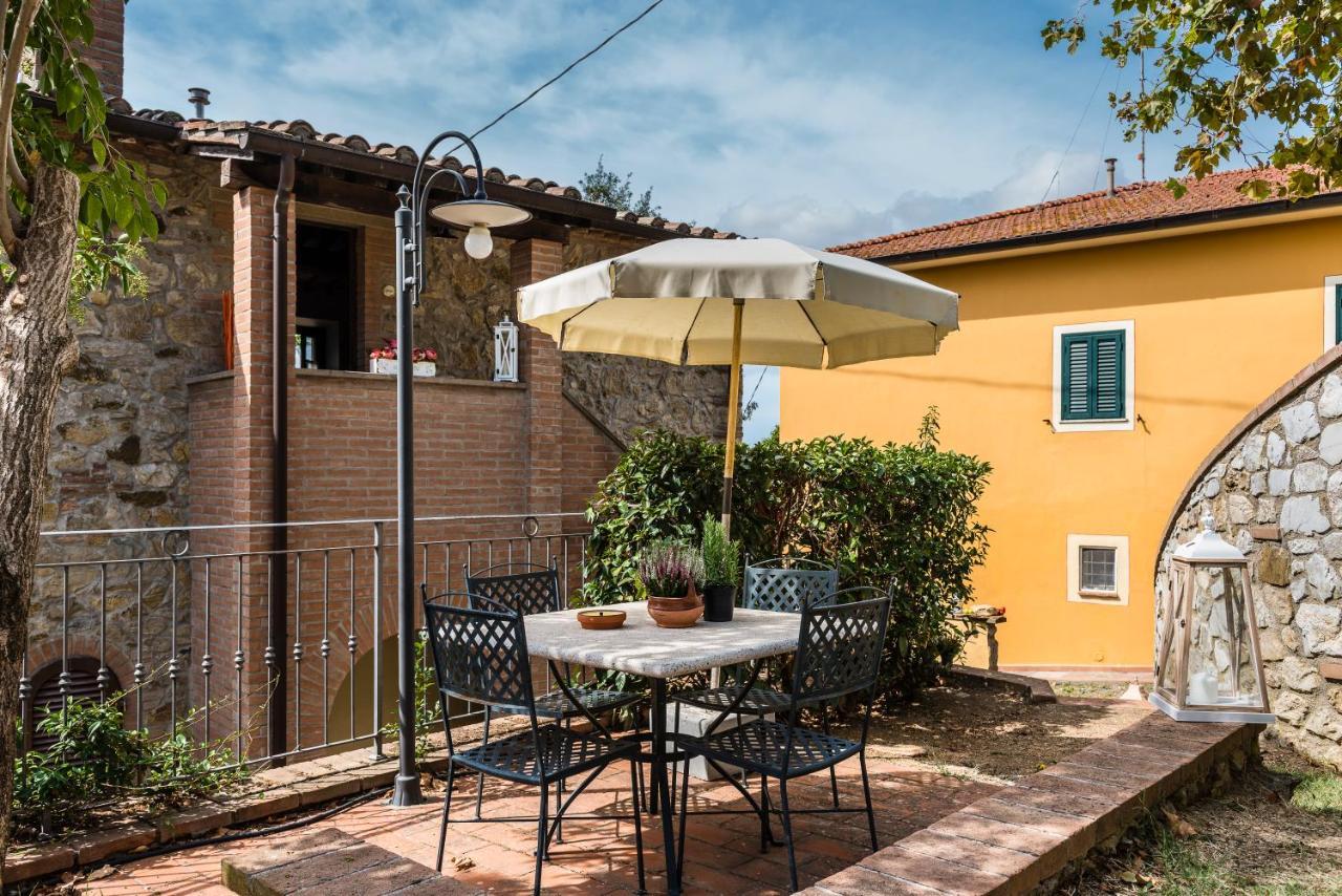 Agriturismo La Ghiraia サンタ・ルーチェ エクステリア 写真