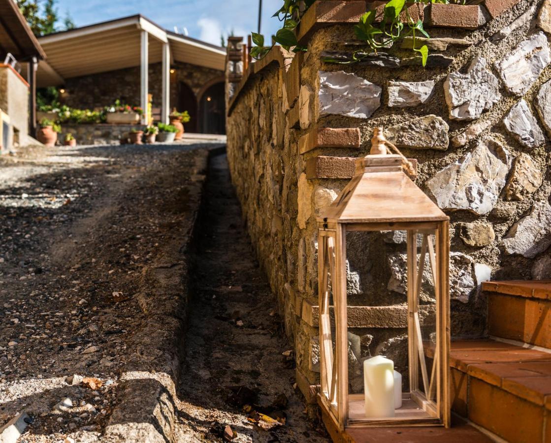 Agriturismo La Ghiraia サンタ・ルーチェ エクステリア 写真