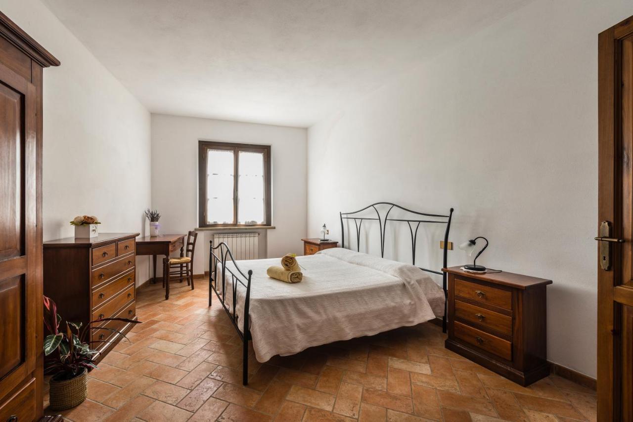 Agriturismo La Ghiraia サンタ・ルーチェ エクステリア 写真
