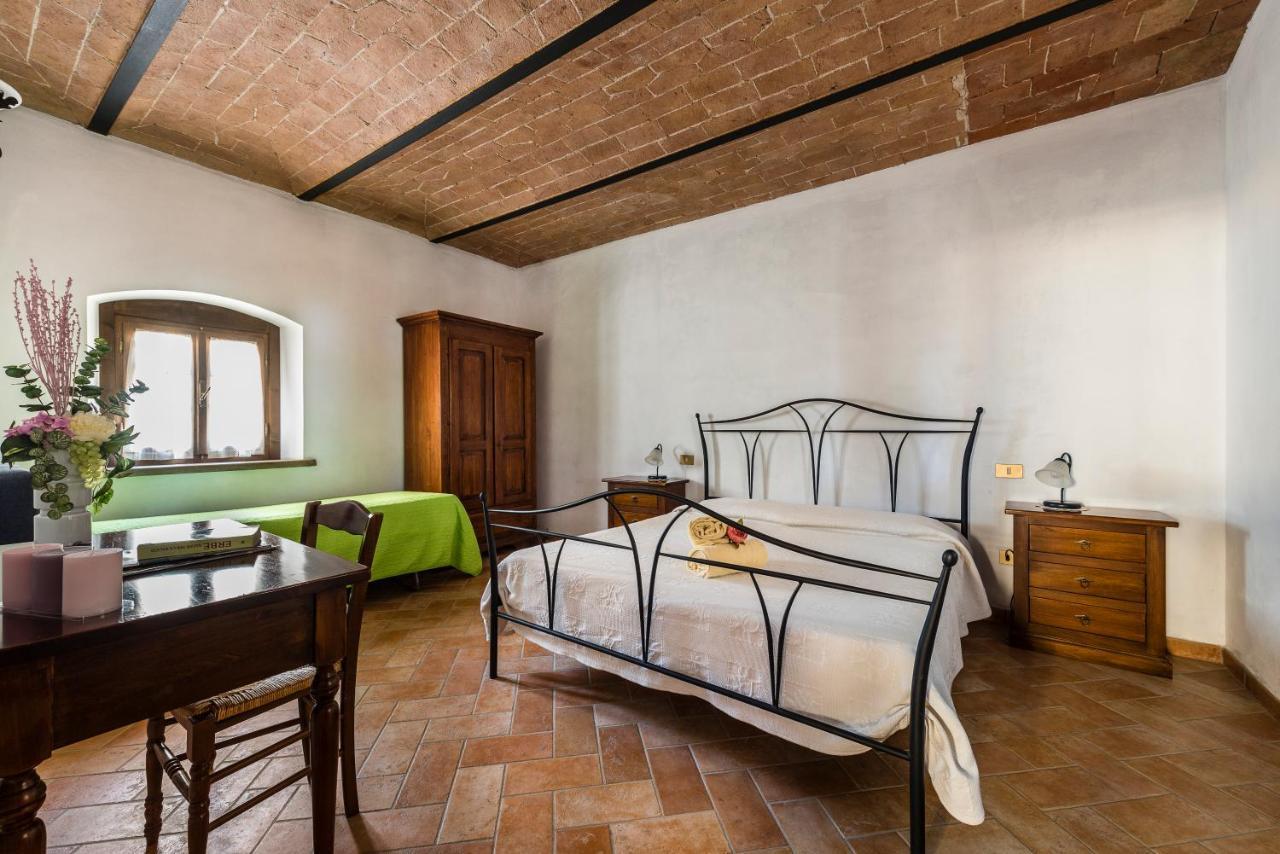 Agriturismo La Ghiraia サンタ・ルーチェ エクステリア 写真